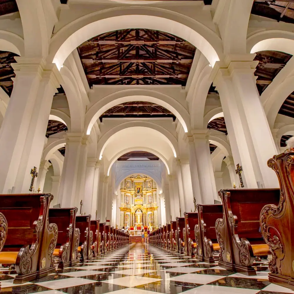 Iglesias del Casco Antiguo