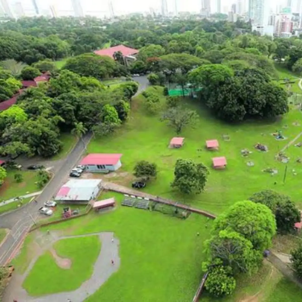 Parque Recreativo y Cultural Omar