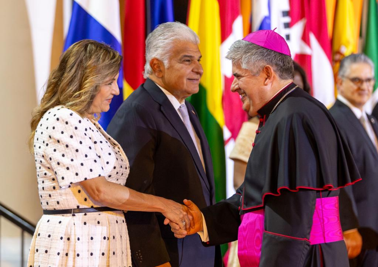 foto de portada de la publicación Encuentro con el Cuerpo Diplomático acreditado en Panamá