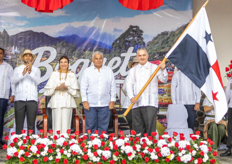 foto de portada de la publicación Chiriquí honra 204 años de independencia con su tradicional Desfile del 28 de Noviembre