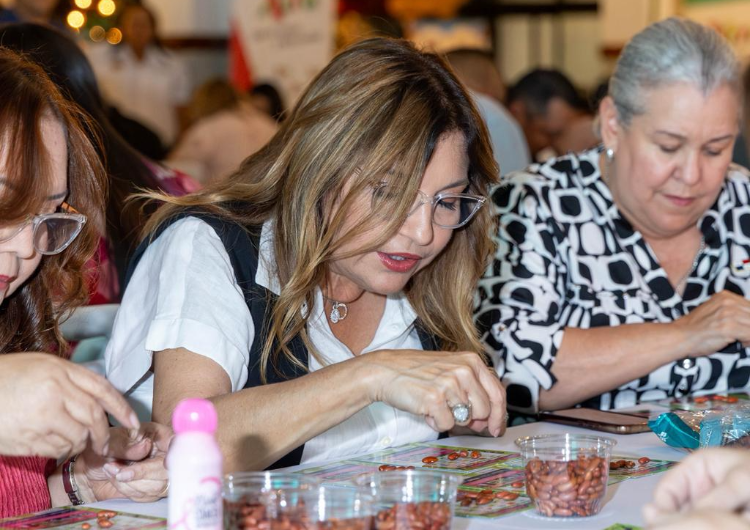 foto de portada de la publicación Bingo Manía reúne a familias y comunidad en el Parque Omar