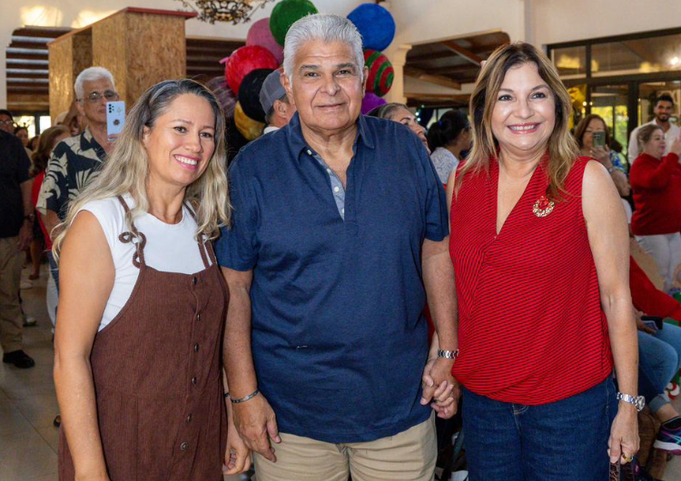 foto de portada de la publicación Bazar navideño “Los retazos tienen magia”: artesanías con propósito