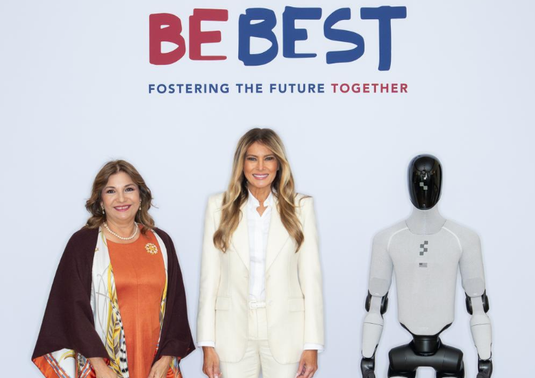 foto de portada de la publicación Desde la Casa Blanca, Maricel Cohen de Mulino expone avances de Panamá en protección digital de la niñez