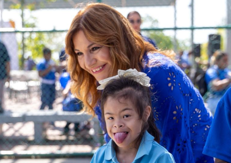 foto de portada de la publicación El Despacho de la Primera Dama inaugura “Brillando Juntos 2026” y abre el mes del autismo con deporte e inclusión