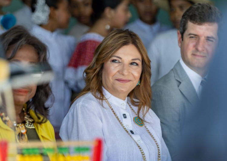 foto de portada de la publicación Mejoran condiciones del comedor escolar en la Escuela Amelia Denis de Icaza con apoyo internacional