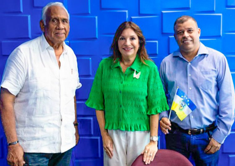 foto de portada de la publicación En Hot Stereo 93.5 FM destacan avances de programas sociales y de salud en Colón