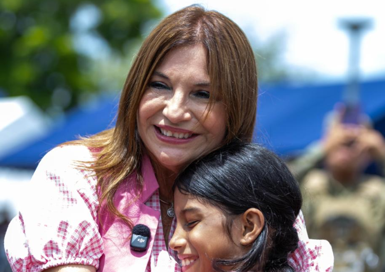 foto de portada de la publicación Feria comunitaria acerca servicios, salud y oportunidades a familias de Changuinola