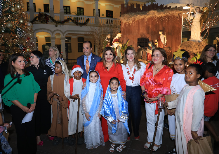 foto de portada de la publicación Celebración de las Posadas Navideñas en el Palacio Bolívar